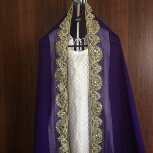 Purple dupatta with white Kurta!